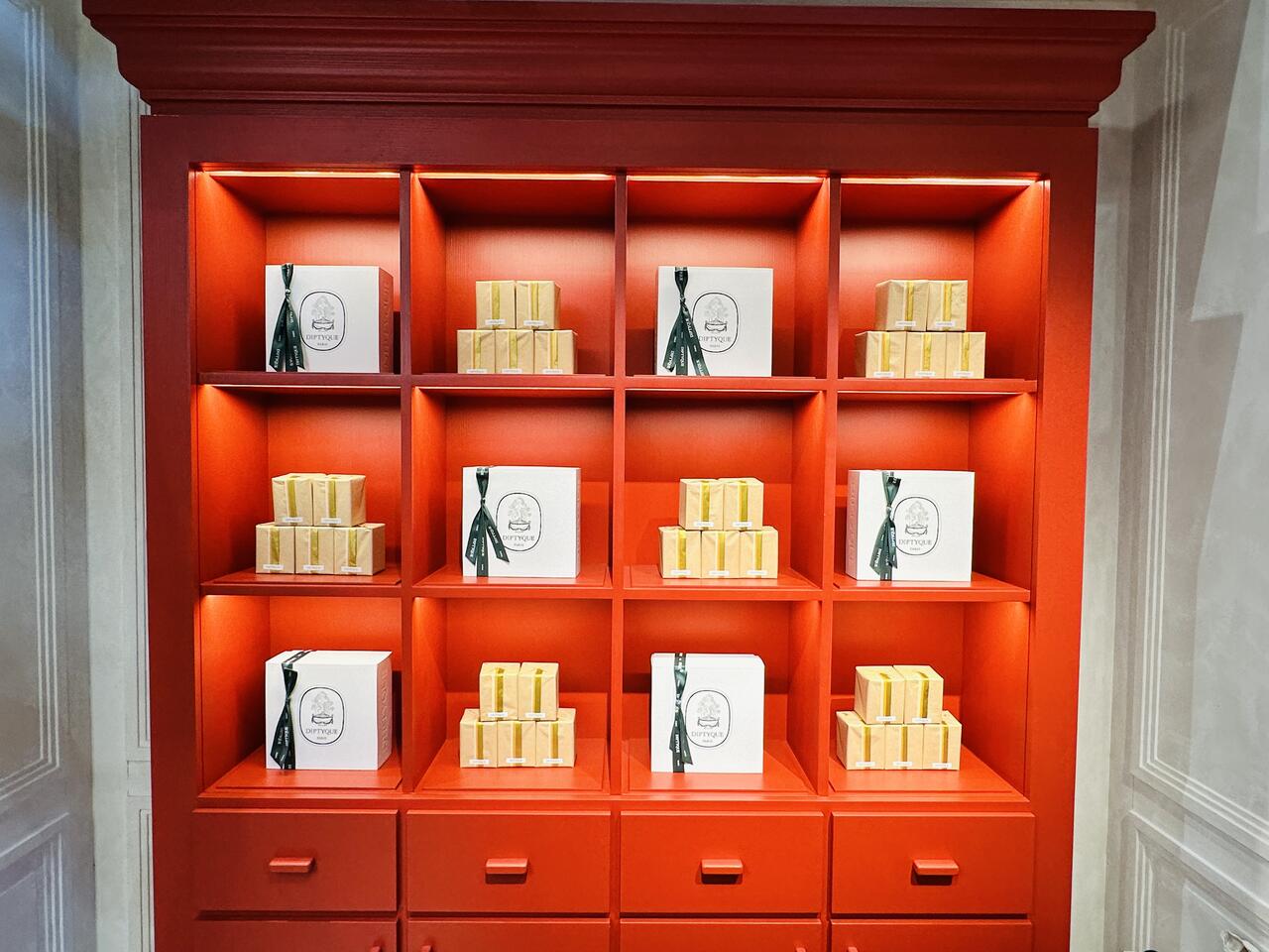 Avolta opens chic Diptyque boutique at Shanghai Hongqiao